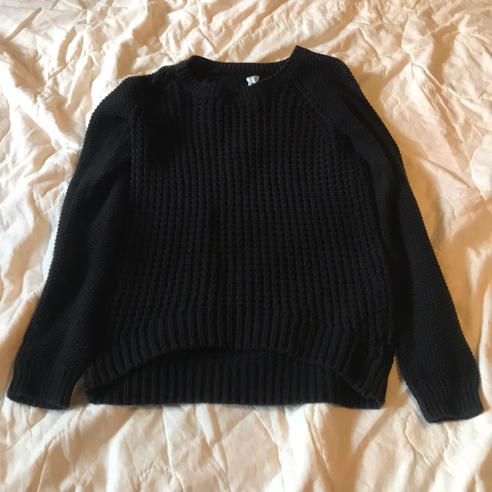 Black Aeropostale sweater